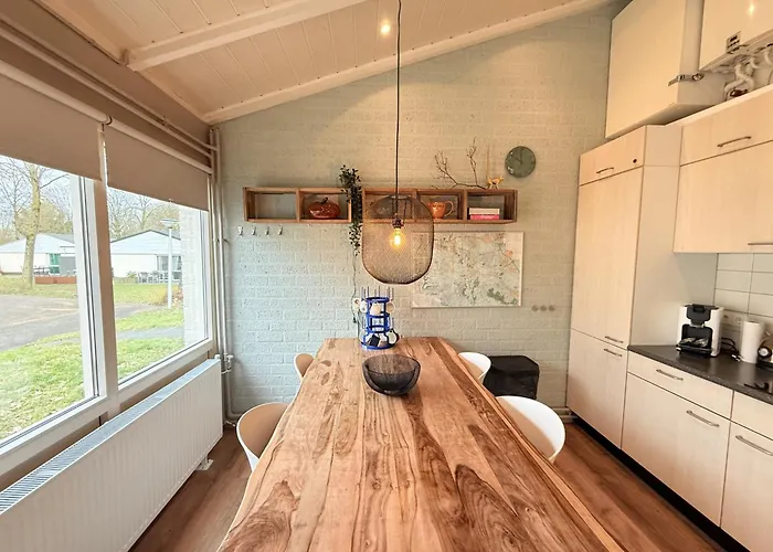 Bungalowpark - Schakel 22 Feriehus *